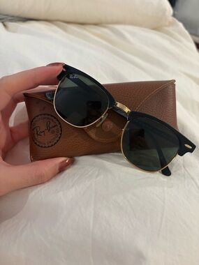 Ray-Ban Clubmaster Sunglasses - Black & Gold